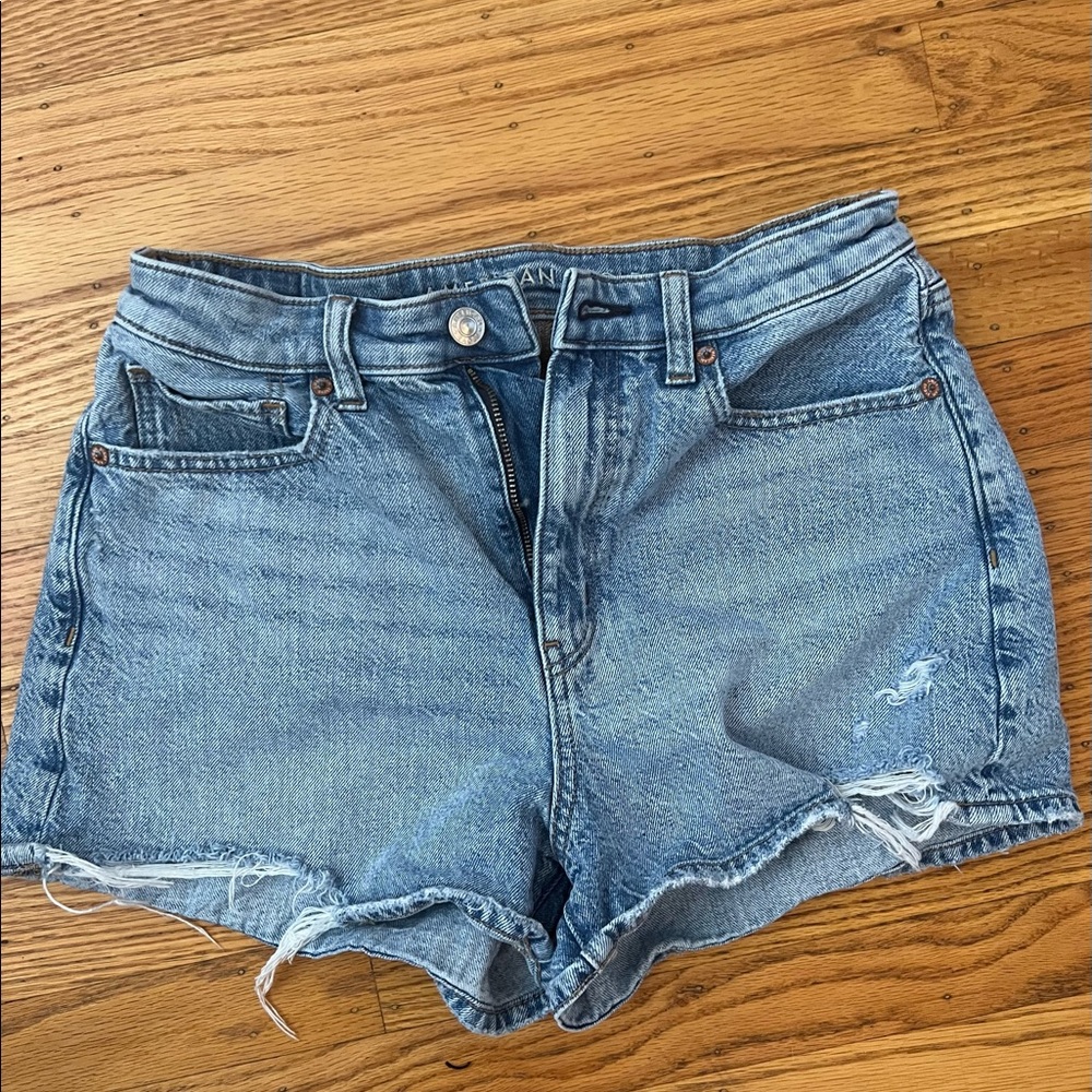 American Eagle mom jean shorts